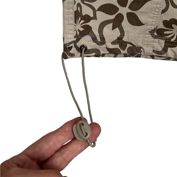 ‎Roots Cotton Flower Print Cargo Shorts Size 14 - Picture 12 of 14